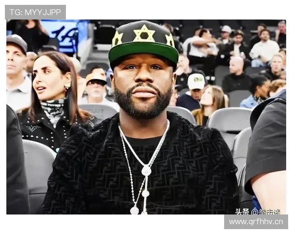 弗洛伊德·梅威瑟随手点一桌就比我年薪贵，刷到这画面我笑不出来